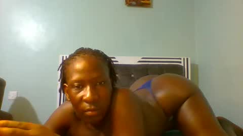 VIVIAN online show from 01/26/25, 03:03