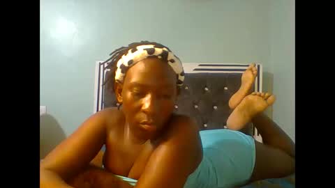 VIVIAN online show from 02/01/25, 05:58