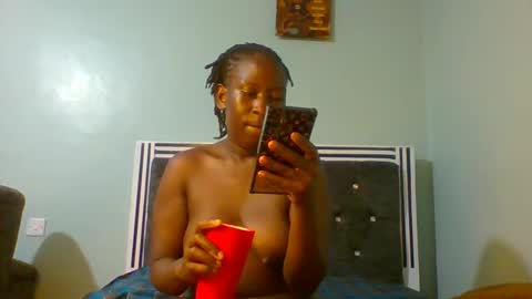 VIVIAN online show from 02/08/25, 06:54