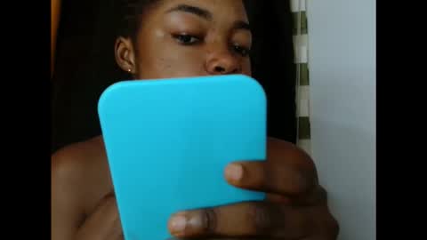 Blue online show from 11/06/25, 09:21