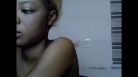 sexyxpeach online show from 11/29/25, 04:04