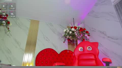 Snapshot of sexyy_kitty18 chatting on 07/18/26, 12:37 KATY online show from 07/18/26, 12:37