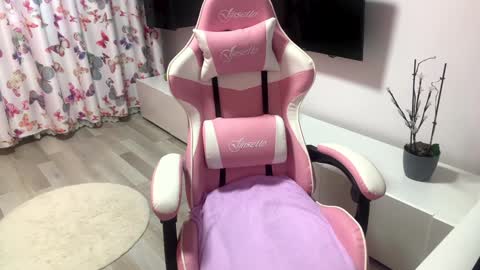 Snapshot of sexyycouple22 chatting on 01/23/25, 06:06 Sexycouple online show from 01/23/25, 06:06