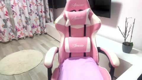 Snapshot of sexyycouple22 chatting on 01/25/25, 06:12 Sexycouple online show from 01/25/25, 06:12