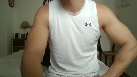 Snapshot of sexyyphilip chatting on 12/25/24, 03:38 sexyyphilip online show from 12/25/24, 03:38