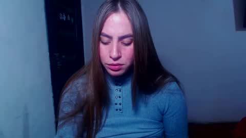 Snapshot of sexyyuliia777 chatting on 04/25/26, 06:27 Yuliia online show from 04/25/26, 06:27