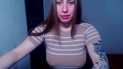 Snapshot of sexyyuliia777 chatting on 04/29/26, 06:39 Yuliia online show from 04/29/26, 06:39