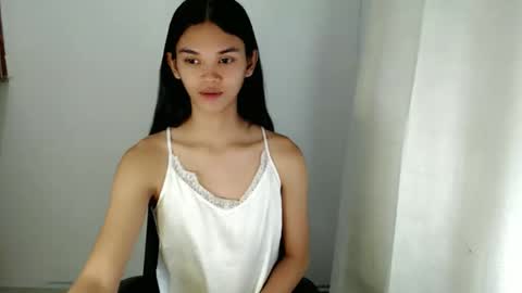 Snapshot of sexyzendaya_69 chatting on 10/05/25, 01:42 Zendaya online show from 10/05/25, 01:42