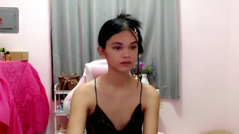 Snapshot of sexyzendaya_69 chatting on 04/12/26, 03:17 Zendaya online show from 04/12/26, 03:17