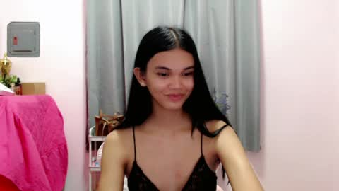 Snapshot of sexyzendaya_69 chatting on 04/23/26, 03:03 Zendaya online show from 04/23/26, 03:03