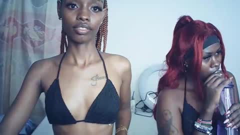 sexyzuriel online show from 02/25/26, 07:45