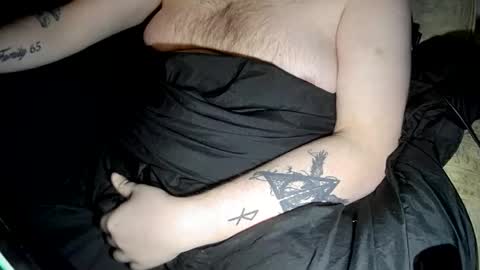 no face online show from 11/19/25, 08:47