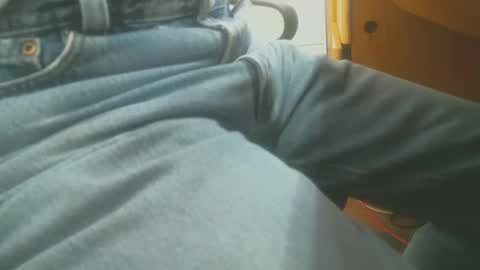 Snapshot of sflgentlman chatting on 01/31/25, 09:26 Bruce online show from 01/31/25, 09:26