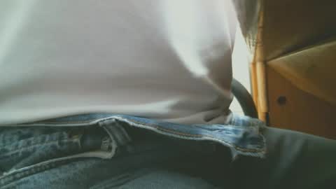 Snapshot of sflgentlman chatting on 10/02/25, 09:11 Bruce online show from 10/02/25, 09:11