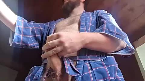 Snapshot of sg556 chatting on 04/17/26, 12:41 Gee online show from 04/17/26, 12:41