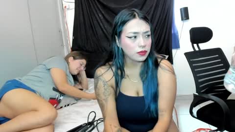 MiaSergio online show from 02/05/25, 01:54