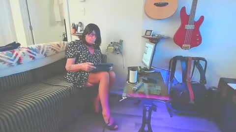 CD    Jeanne online show from 03/04/25, 09:51