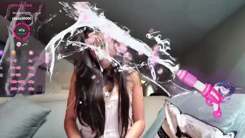 Shachatte online show from 04/10/26, 02:44