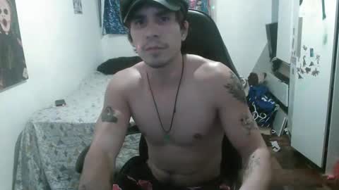 Snapshot of shacoklown chatting on 04/08/26, 01:27 shacoklown online show from 04/08/26, 01:27