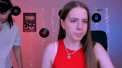 shadow_kiss online show from 05/21/26, 08:21