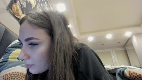 shadow_raffi online show from 12/23/24, 12:25