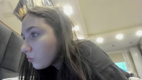 shadow_raffi online show from 02/09/25, 02:18