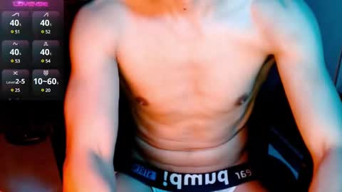 Snapshot of shadowfriend30 chatting on 02/01/25, 08:08 shadowfriend30 online show from 02/01/25, 08:08