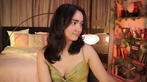 Snapshot of shadowlotus_ chatting on 11/22/25, 04:50 Lily online show from 11/22/25, 04:50