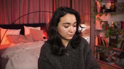 Snapshot of shadowlotus_ chatting on 11/26/25, 03:02 Lily online show from 11/26/25, 03:02