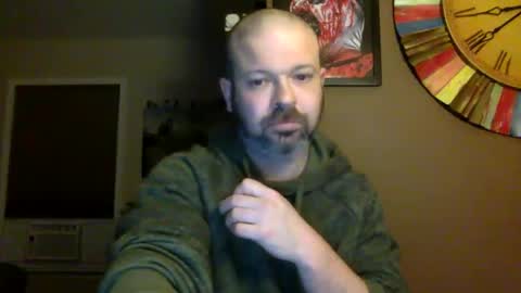 Snapshot of shadyyyyyy7 chatting on 09/26/25, 02:26 Shady online show from 09/26/25, 02:26