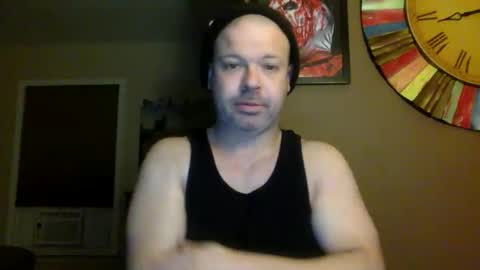 Snapshot of shadyyyyyy7 chatting on 10/26/25, 02:17 Shady online show from 10/26/25, 02:17