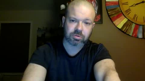 Snapshot of shadyyyyyy7 chatting on 04/07/26, 02:01 Shady online show from 04/07/26, 02:01