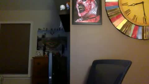 Snapshot of shadyyyyyy7 chatting on 04/21/26, 02:15 Shady online show from 04/21/26, 02:15