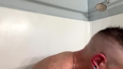 Snapshot of shaftyone4u chatting on 01/29/25, 01:16 shaftyone4u online show from 01/29/25, 01:16