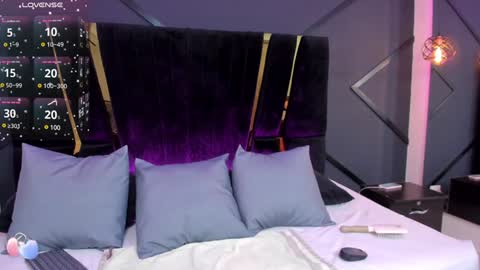 Shaina Vasquez online show from 01/23/25, 03:48