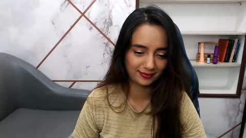 Snapshot of shairajaramillo chatting on 04/24/26, 08:33 Shaira online show from 04/24/26, 08:33