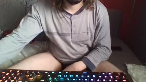 Snapshot of shalalatralala chatting on 12/08/24, 08:51 Shalalatralala SF online show from 12/08/24, 08:51