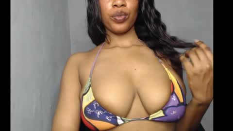 Snapshot of shallie_x chatting on 04/30/26, 08:15 ESTHER online show from 04/30/26, 08:15