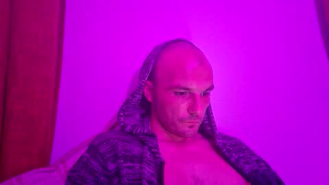 Snapshot of shalom77712327 chatting on 04/13/26, 04:29 shalom77712327 online show from 04/13/26, 04:29
