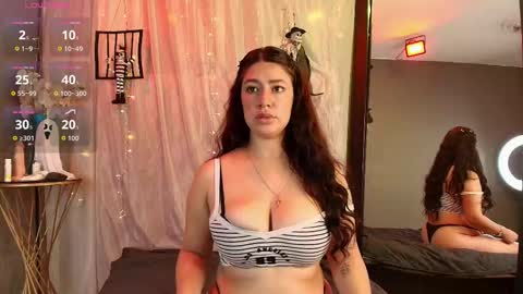 shalyn_lux online show from 10/30/25, 03:08