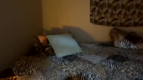 Shaman Woman online show from 12/11/24, 03:13