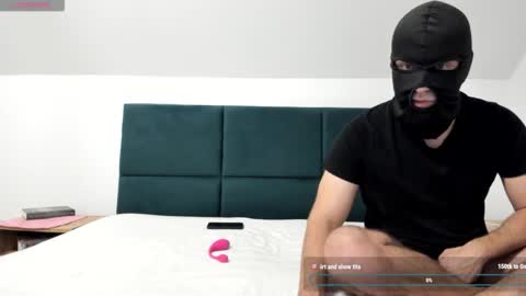 Snapshot of shamelesscouple2 chatting on 02/19/26, 06:59 shamelesscouple2 online show from 02/19/26, 06:59