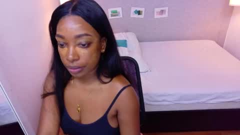 Catalina online show from 10/17/25, 02:08