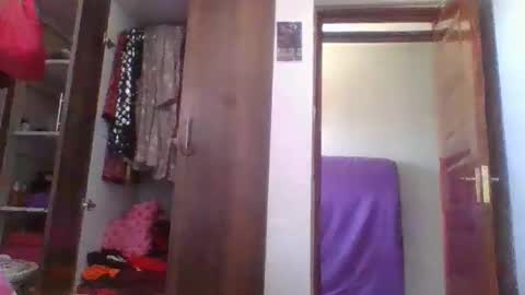 Snapshot of shana22222 chatting on 02/10/26, 10:52 shana22222 online show from 02/10/26, 10:52