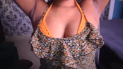 Snapshot of shanaya_indian chatting on 01/18/25, 04:26 shanaya indian online show from 01/18/25, 04:26