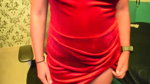 Snapshot of shanaya_indian chatting on 02/11/25, 02:24 shanaya indian online show from 02/11/25, 02:24