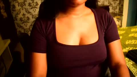 Snapshot of shanaya_indian chatting on 06/24/26, 02:10 shanaya indian online show from 06/24/26, 02:10