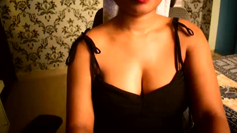 Snapshot of shanaya_indian chatting on 06/29/26, 03:46 shanaya indian online show from 06/29/26, 03:46
