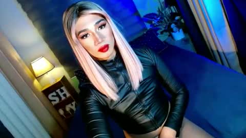 MISS SHANE online show from 11/12/25, 09:14