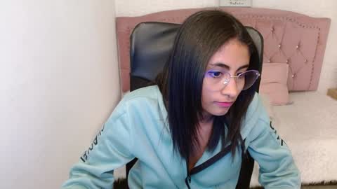 shanelle online show from 02/01/25, 09:21